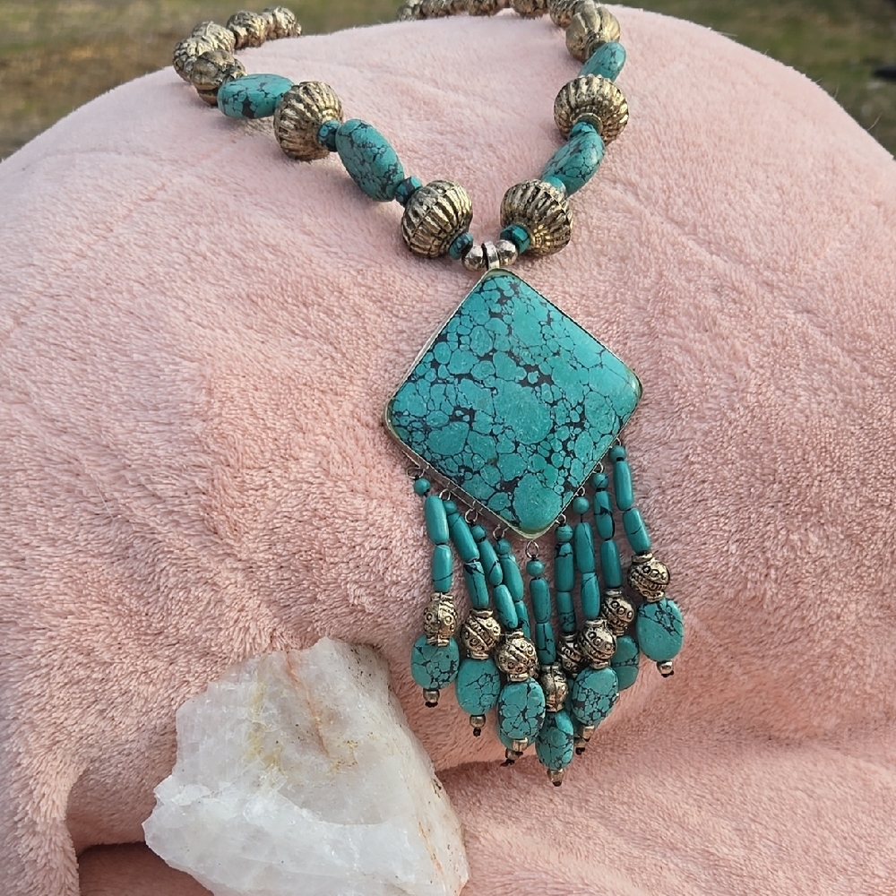 Turquoise and Gold Beaded Necklace